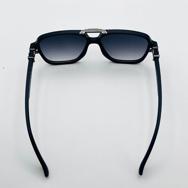 Прямокутні сонцезахисні окуляри з лінзами Polarized 2025 E.26038.С4 фото