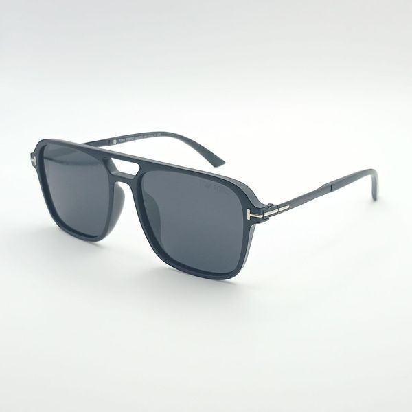 Солнцезащитные очки TF Polarized квадратные матовые Е.PX2101.C3 фото