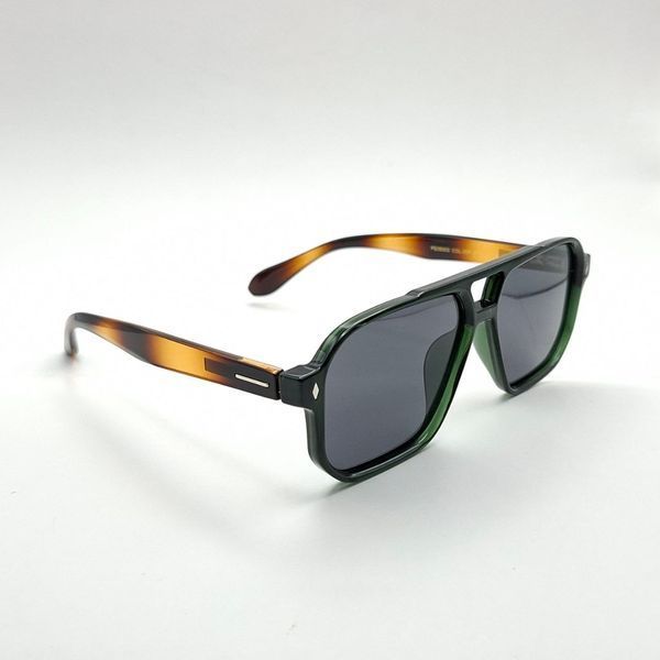 Сонцезахисні окуляри прямокутні з лінзою Polarized R.PE09303 фото